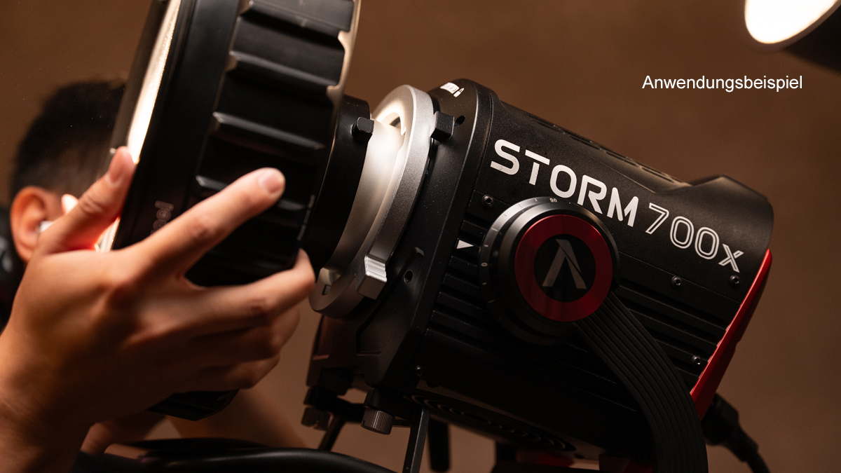 Aputure Storm 700x - Euro Studioleuchte