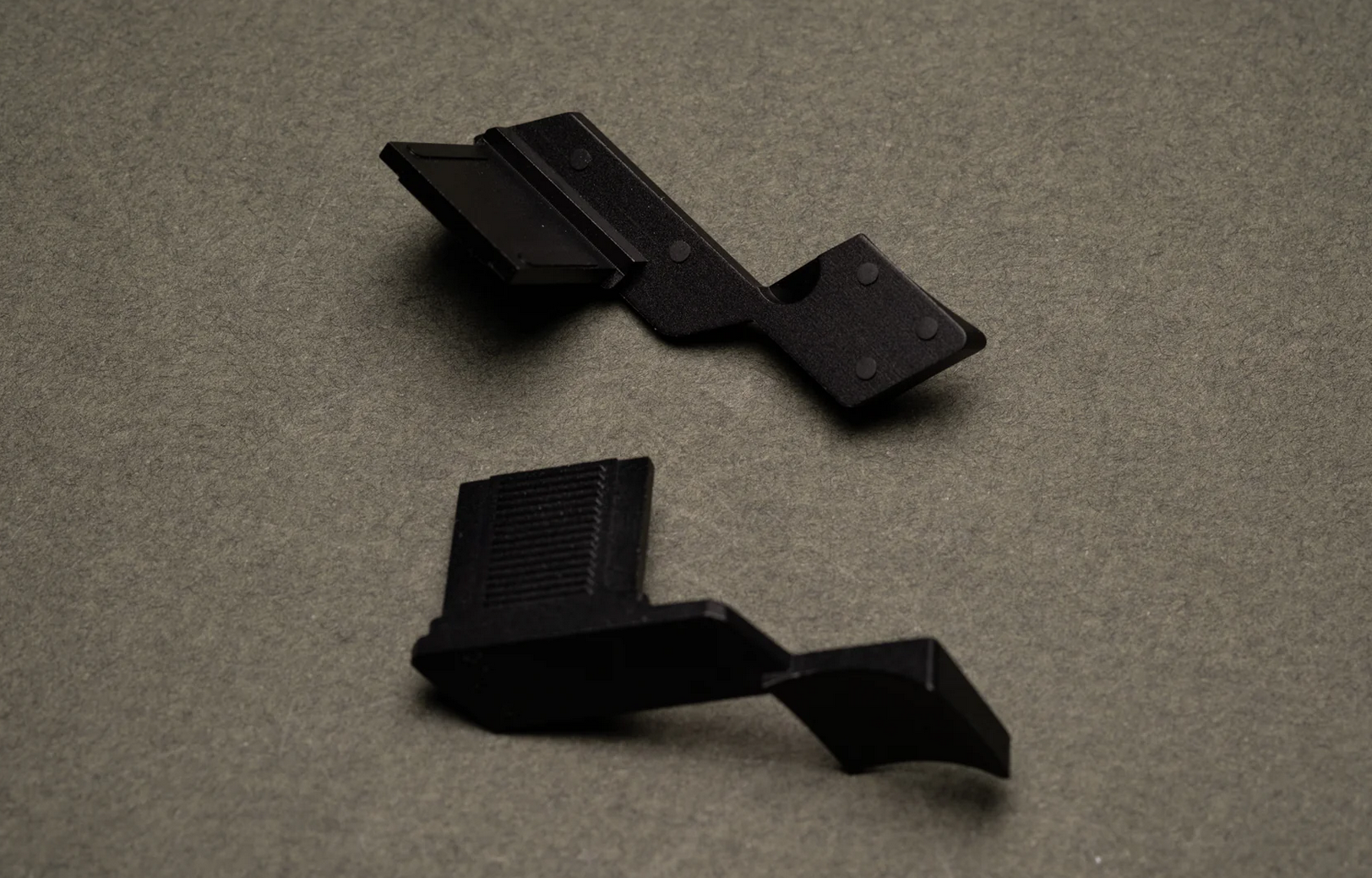 Squarehood Daumengriff für Fujifilm X100VI Ridge Black
