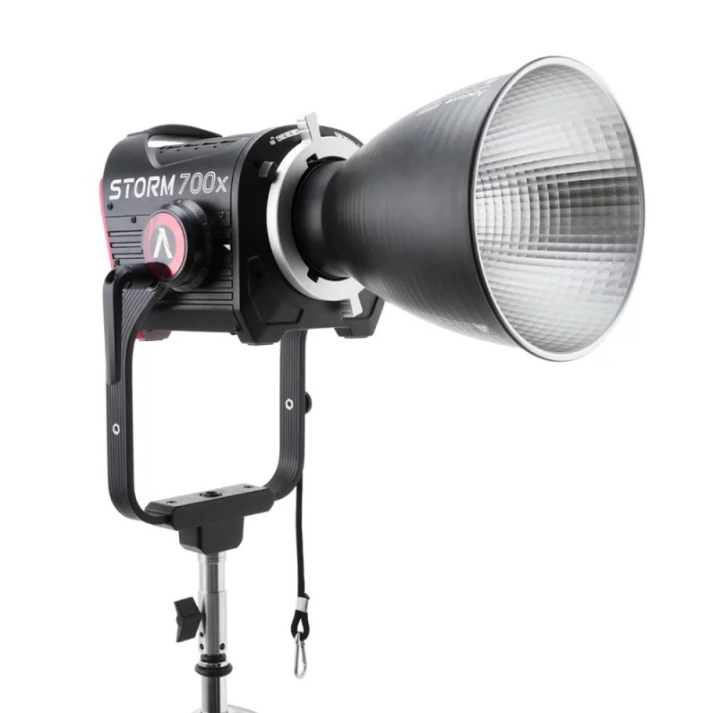 Aputure Storm 700x - Euro Studioleuchte