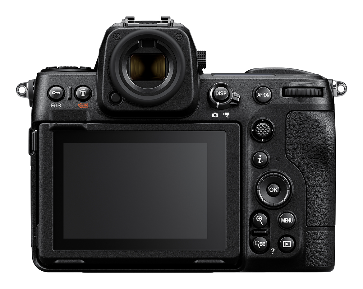 Nikon Z8 Body + 24-70mm/2.8 S II | Ultimate Standard Bundle