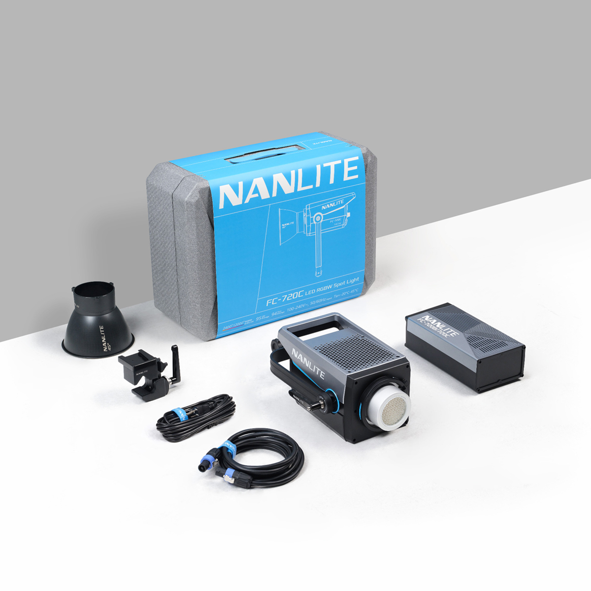 Nanlite FC-720C Full-Color Studio- Scheinwerfer