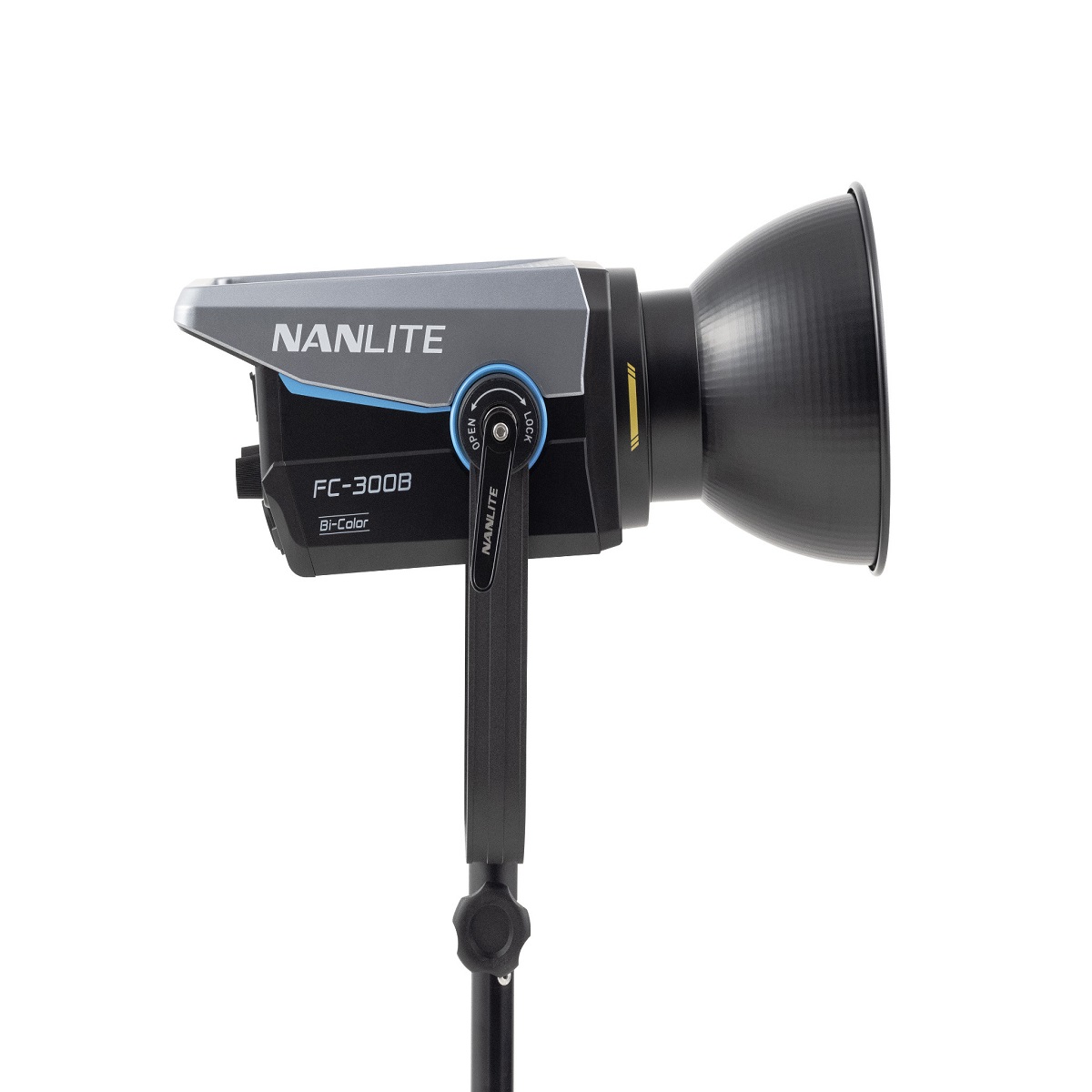 Nanlite FC-300B Bi-Color Reportage- und Studio-Scheinwerfer