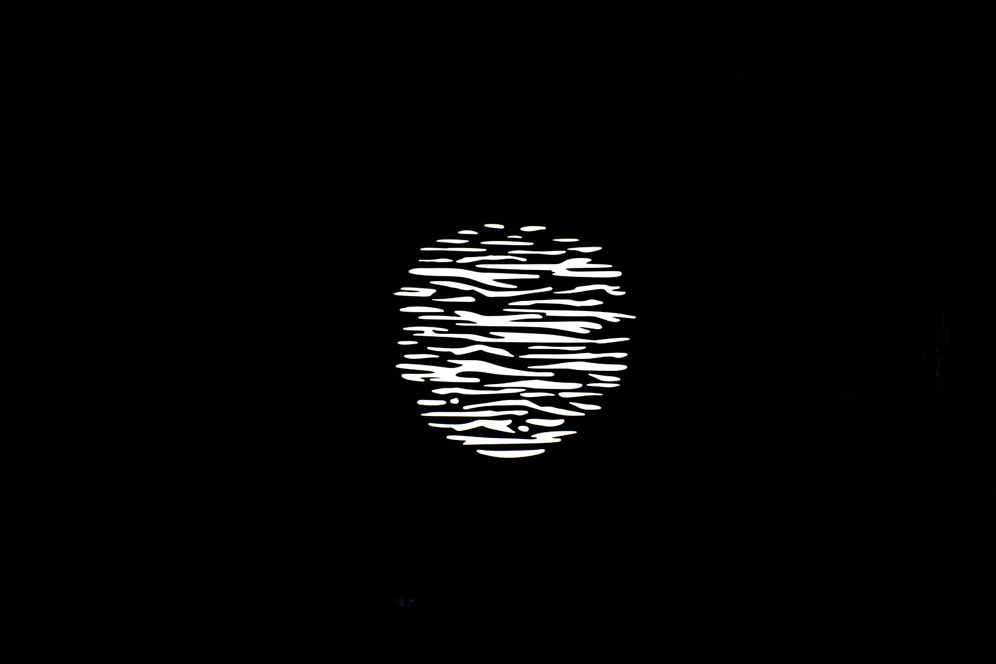 4001072038133