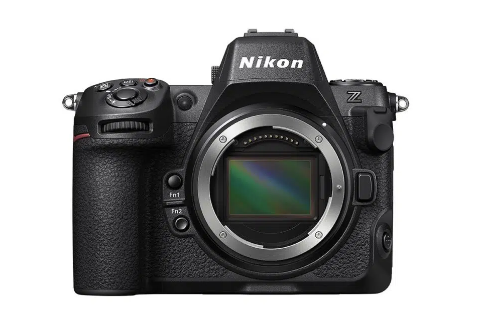 Nikon Z8 Body + 800mm/6.3 VR S |Maximum Distance Bundle